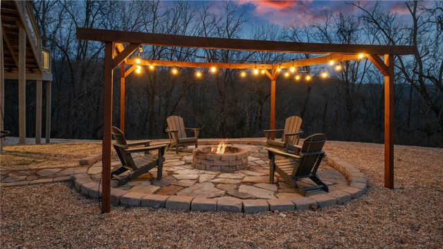 11010 Meadow Lark Road, Rogers, AR 72756