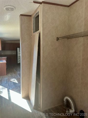 22 South Street, Cartwright, OK 74731