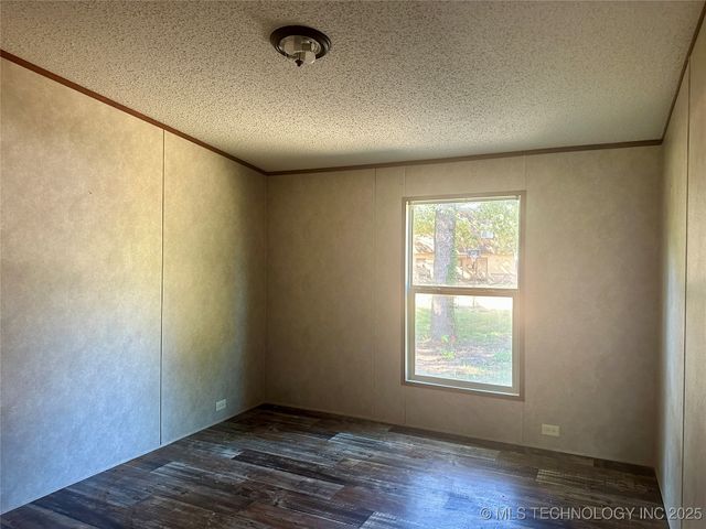 22 South Street, Cartwright, OK 74731