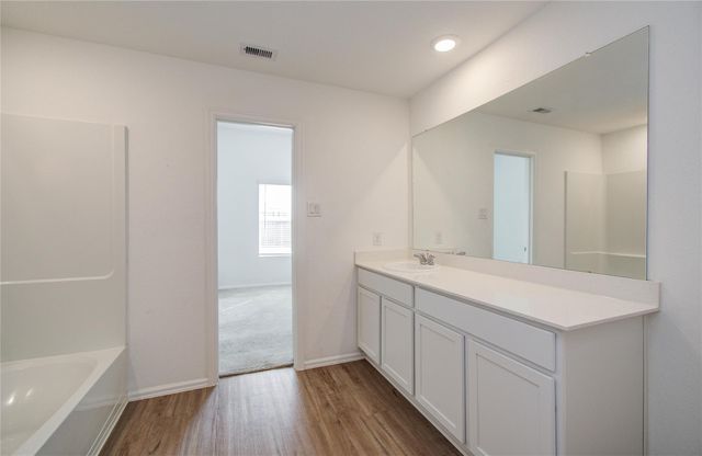 4226 Iris Jade Drive, Baytown, TX 77521