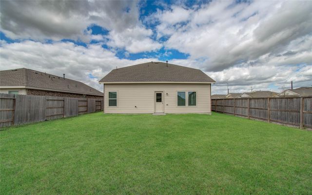 4226 Iris Jade Drive, Baytown, TX 77521