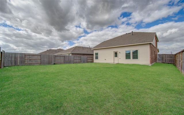 4226 Iris Jade Drive, Baytown, TX 77521