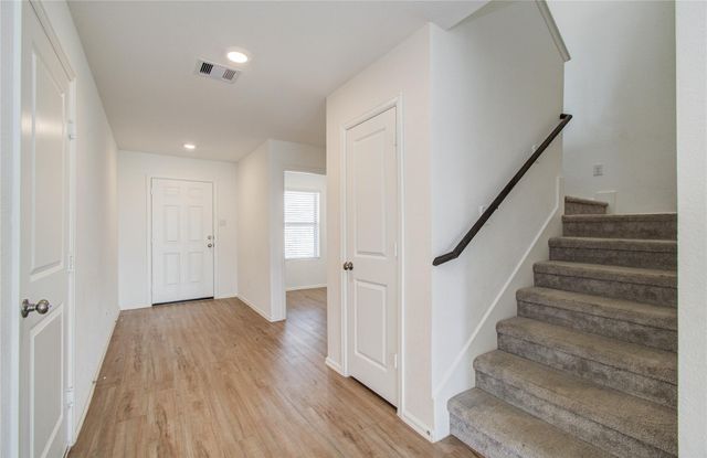 4226 Iris Jade Drive, Baytown, TX 77521