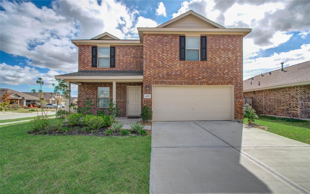 4226 Iris Jade Drive, Baytown, TX 77521