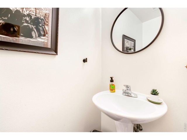 214 E Colorado Ave, Berthoud, CO 80513