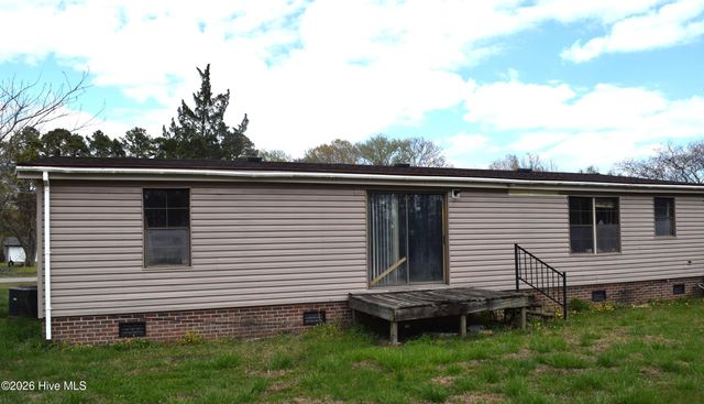 3029 Crystal Lake Drive, Elizabeth City, NC 27909