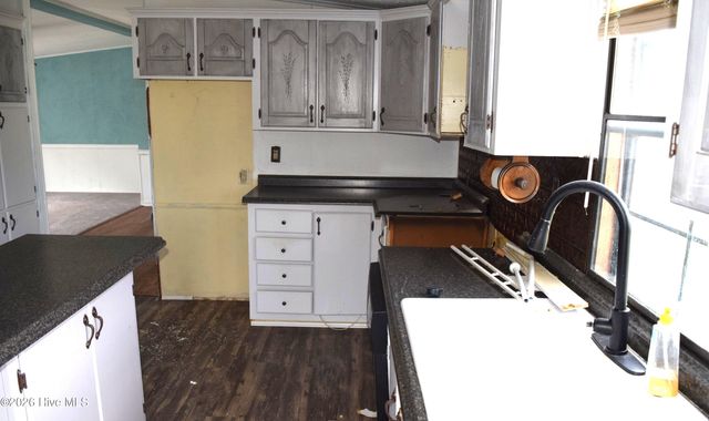 3029 Crystal Lake Drive, Elizabeth City, NC 27909