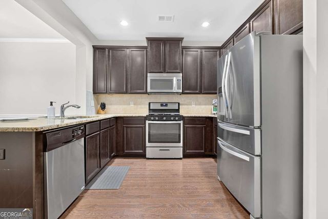1674 Maplecliff Way, Buford, GA 30518