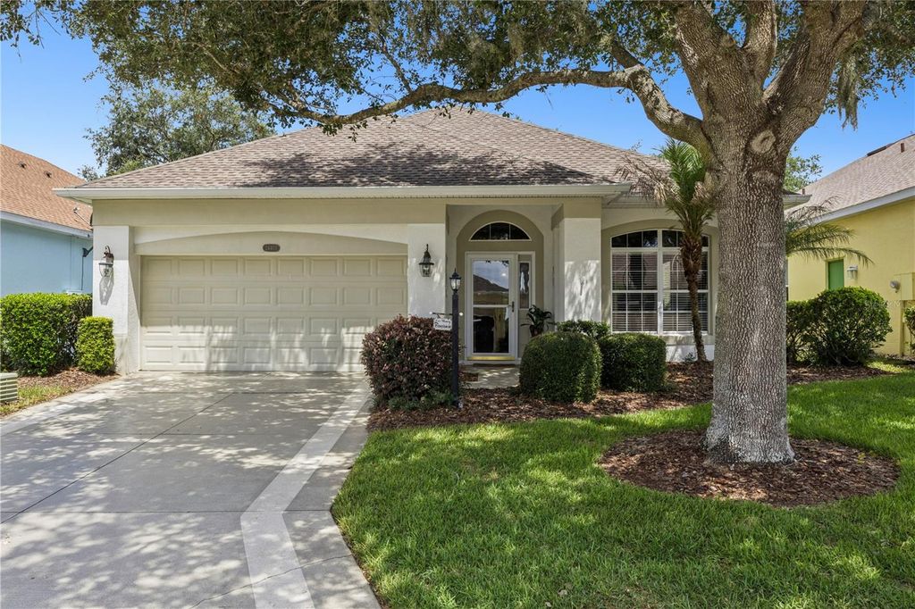24403 AMBERLEAF COURT, Leesburg, FL 34748