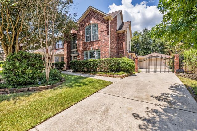 79 W Shale Creek Circle, The Woodlands, TX 77382