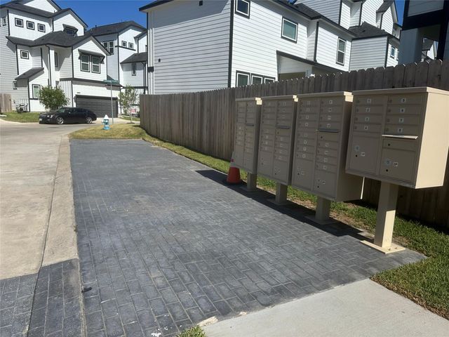 8927 Grovner Place, Houston, TX 77055