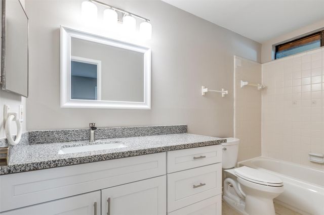 1643 S Kirkwood Road, Houston, TX 77077