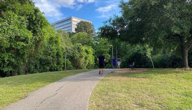 1643 S Kirkwood Road, Houston, TX 77077