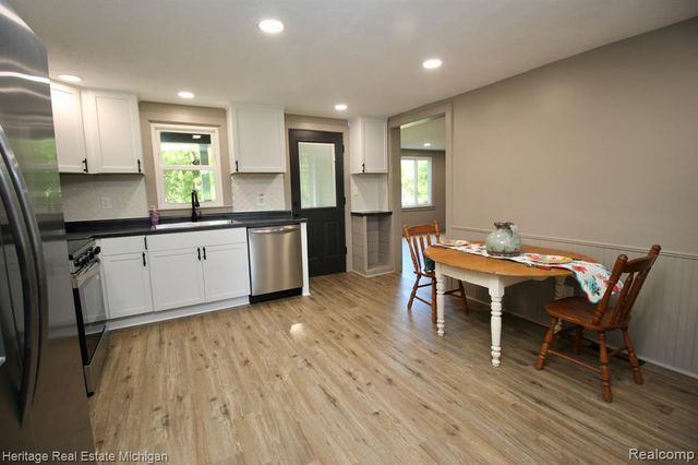 7856 Newberry Road, Durand, MI 48429