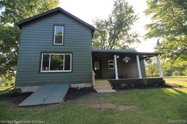7856 Newberry Road, Durand, MI 48429