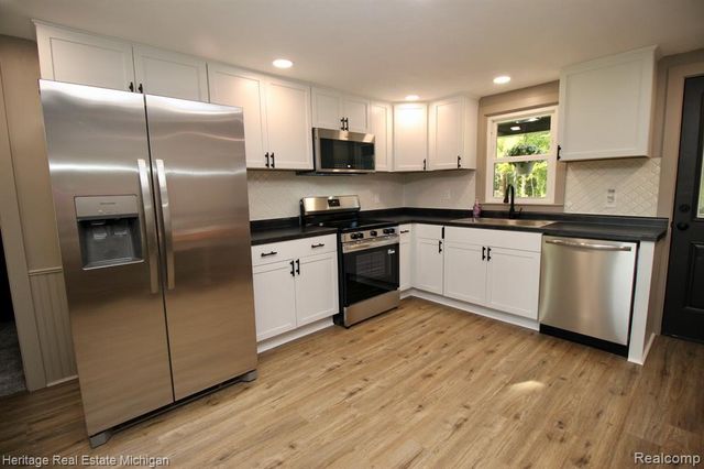 7856 Newberry Road, Durand, MI 48429