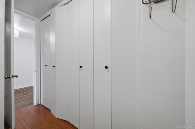 185 Hall Street 1717, Brooklyn, NY 11205