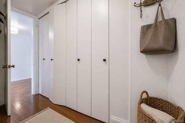 185 Hall Street 1717, Brooklyn, NY 11205