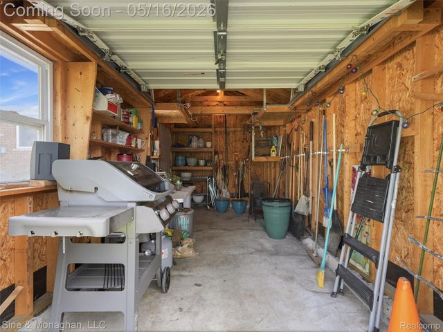 23701 Lakewood Street, St. Clair Shores, MI 48082