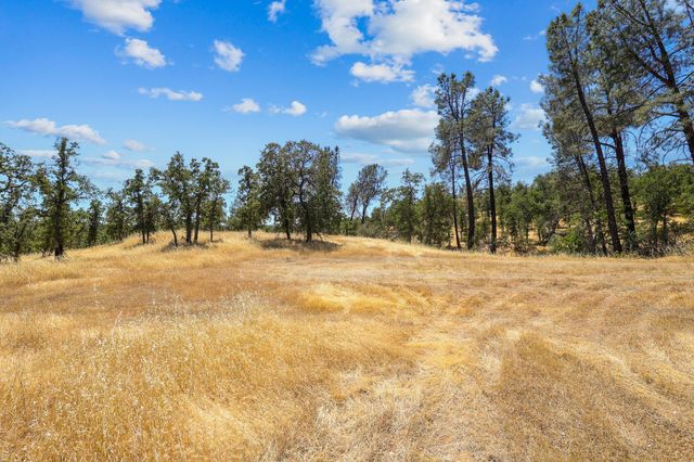Lot 9 Canto De Las Lupine Drive, Redding, CA 96001