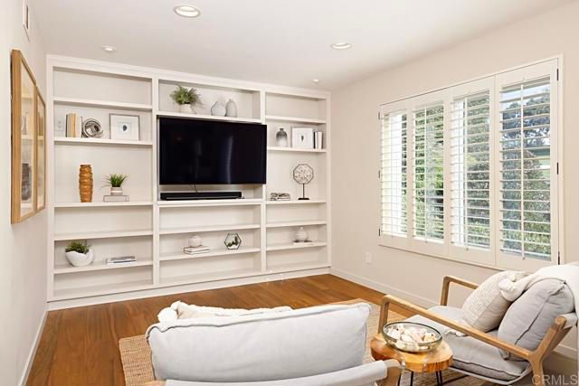 155 Sabinas Ct, Solana Beach, CA 92075