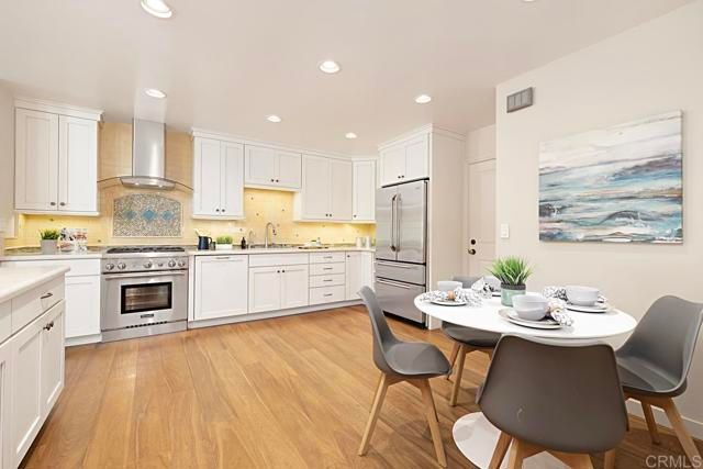 155 Sabinas Ct, Solana Beach, CA 92075