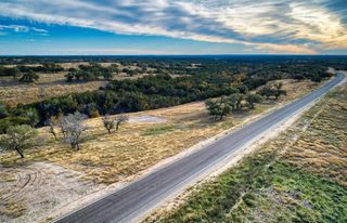 195 Wells Springs Dr # 82, Kerrville, TX 78028