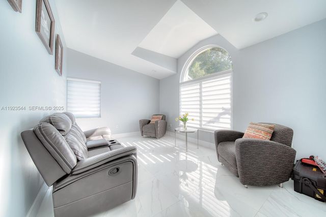 21914 SW 97th Pl, Cutler Bay, FL 33190