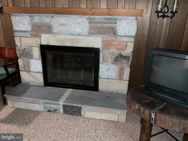 104 TEPEE DR, Pocono Lake, PA 18347