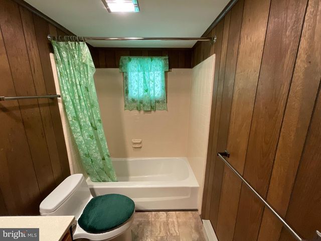 104 TEPEE DR, Pocono Lake, PA 18347