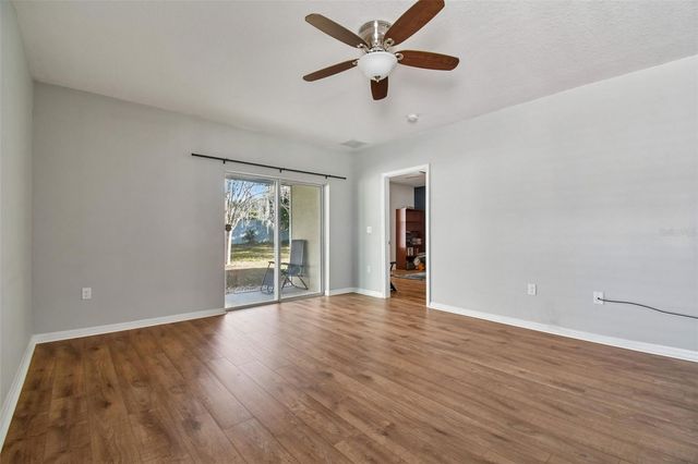 10104 HAWK STORM AVENUE, Tampa, FL 33610