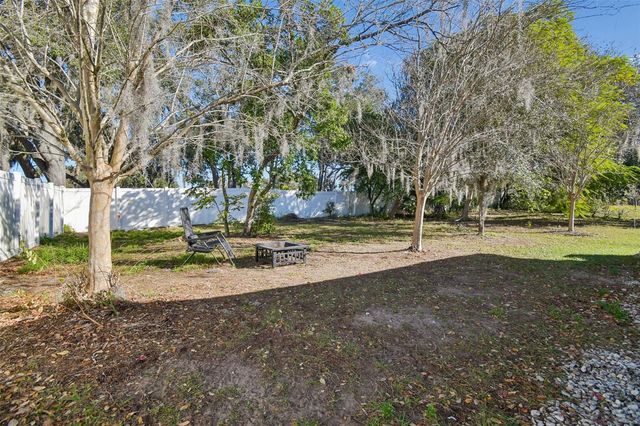 10104 HAWK STORM AVENUE, Tampa, FL 33610