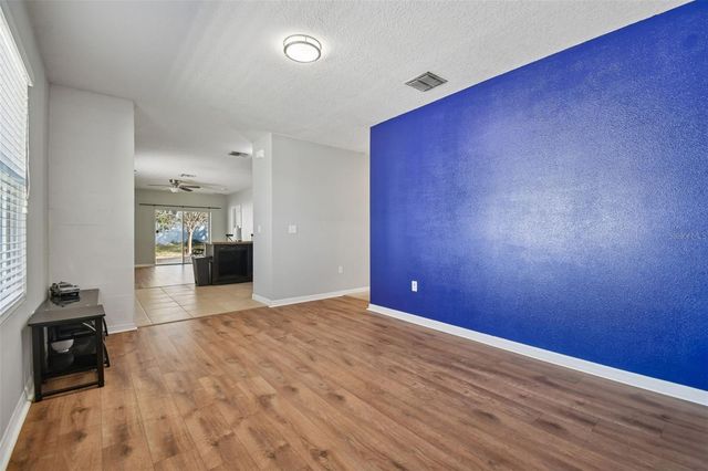 10104 HAWK STORM AVENUE, Tampa, FL 33610