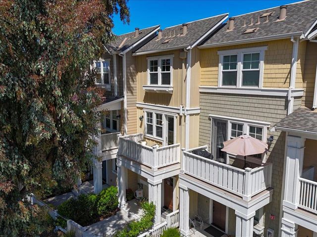 837 Sierra Vista, Mountain View, CA 94043