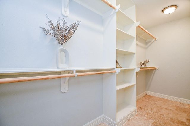 707 Thistlewood Drive, Houston, TX 77079