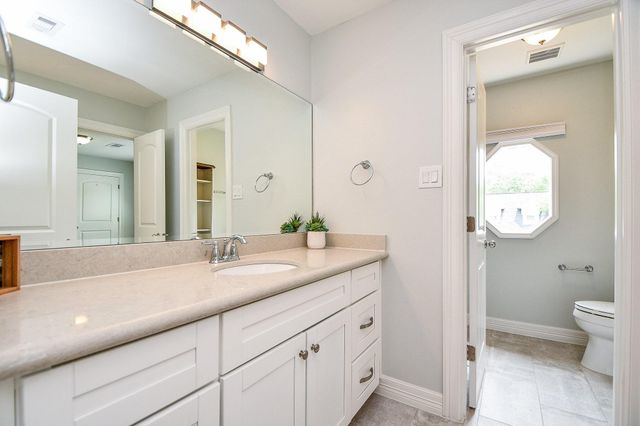 707 Thistlewood Drive, Houston, TX 77079