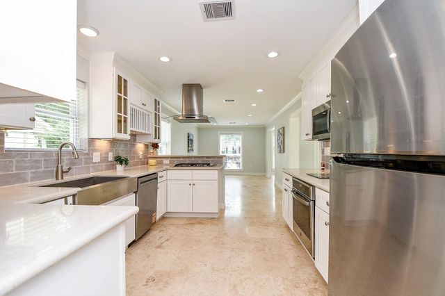 707 Thistlewood Drive, Houston, TX 77079
