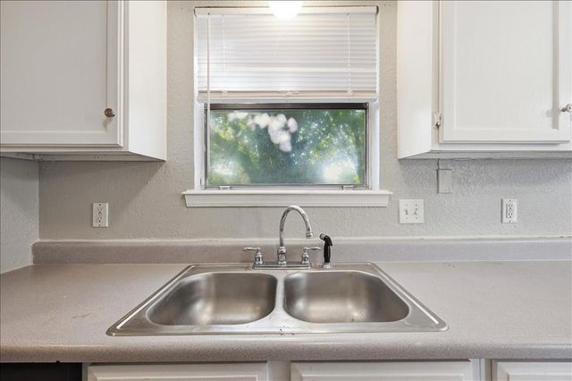 1312 Pennington Avenue 1312, 1314, Edmond, OK 73012