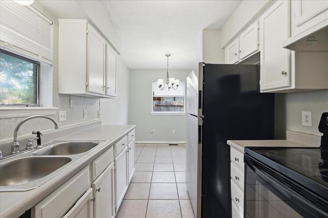 1312 Pennington Avenue 1312, 1314, Edmond, OK 73012