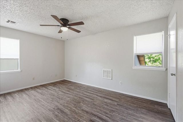 1312 Pennington Avenue 1312, 1314, Edmond, OK 73012