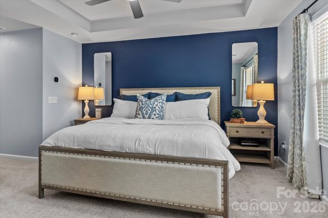 8122 Downy Oak Lane, Charlotte, NC 28269