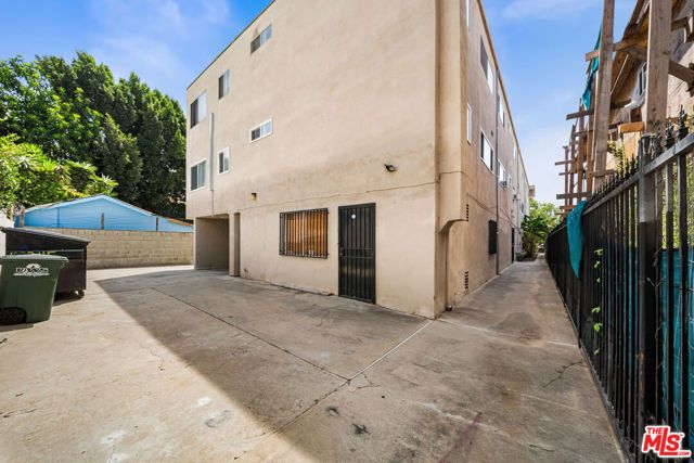 5345 La Mirada Avenue, Los Angeles, CA 90029