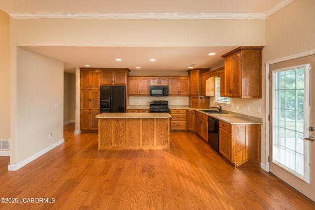 205 VENUS STREET, Holts Summit, MO 65043