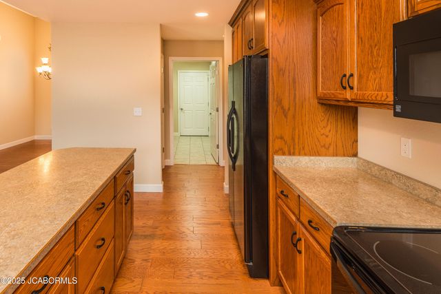 205 VENUS STREET, Holts Summit, MO 65043