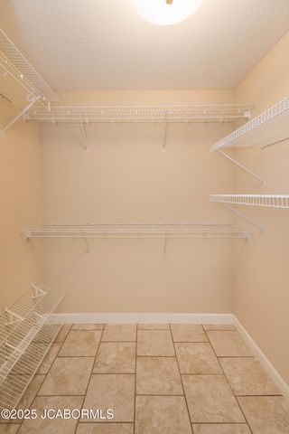 205 VENUS STREET, Holts Summit, MO 65043