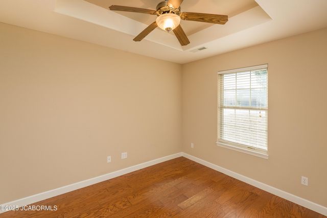 205 VENUS STREET, Holts Summit, MO 65043