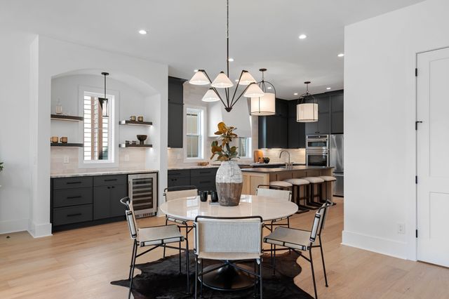 1010 Argyle Ave, Nashville, TN 37203