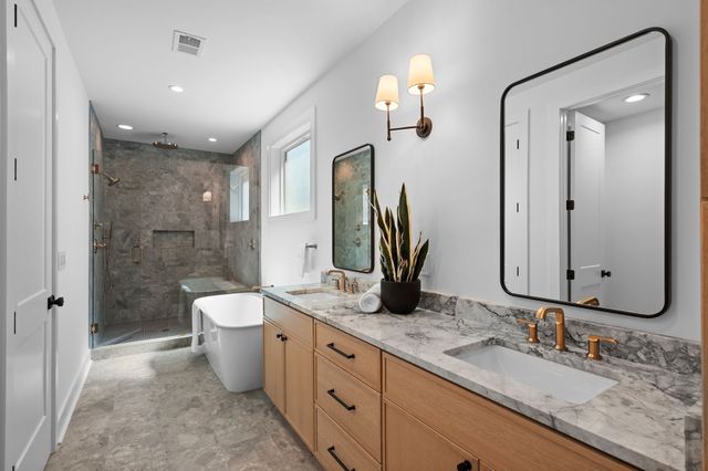 1010 Argyle Ave, Nashville, TN 37203