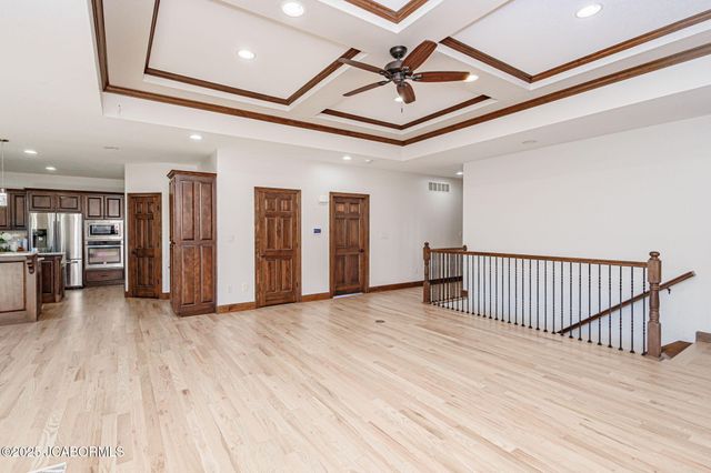 245 VIRGINIA TRAIL, Jefferson City, MO 65109