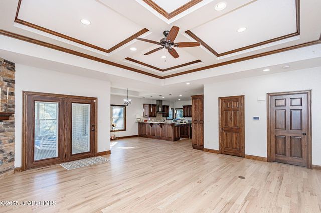 245 VIRGINIA TRAIL, Jefferson City, MO 65109